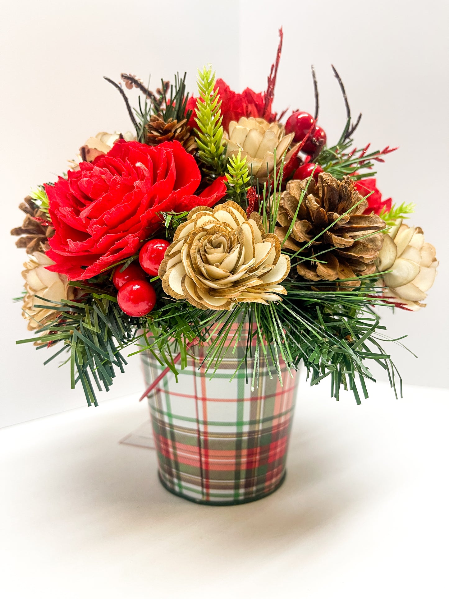 Plaid Tin Centerpiece