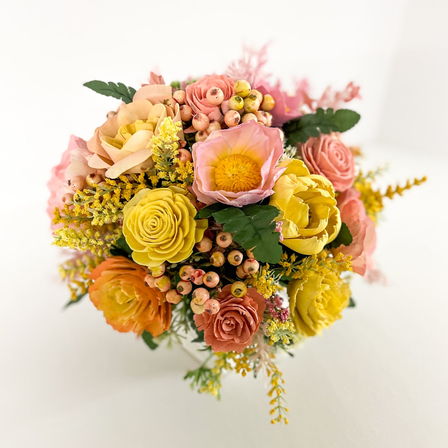 Blush to Yellow Ombre Boxed Centerpiece