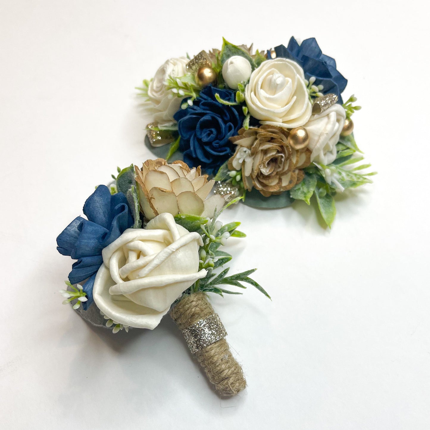 Custom Corsage and Boutonniere Orders